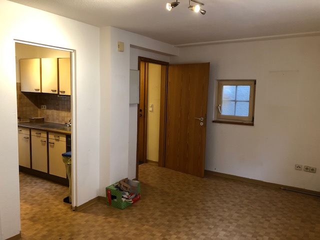 Mosbach-Stadt - gemütliche offene 2-Zimmer-Wohnung-Fachwerkhaus mit Terrasse